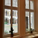 Stay At Liz Budapest Central